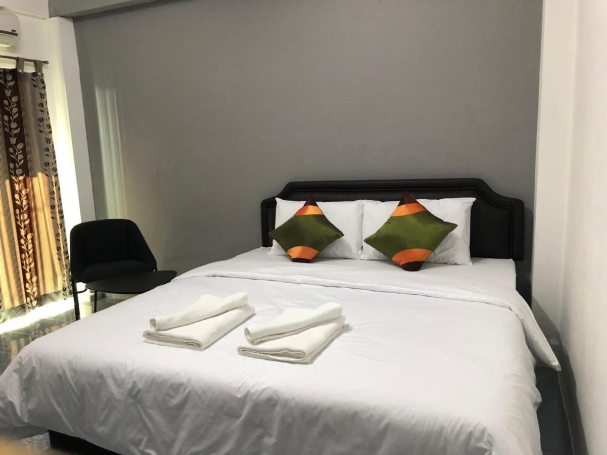 Oblique Apartment - ออฟบลิค อพาร์ทเมนท์ Nonthaburi Eksteriør billede