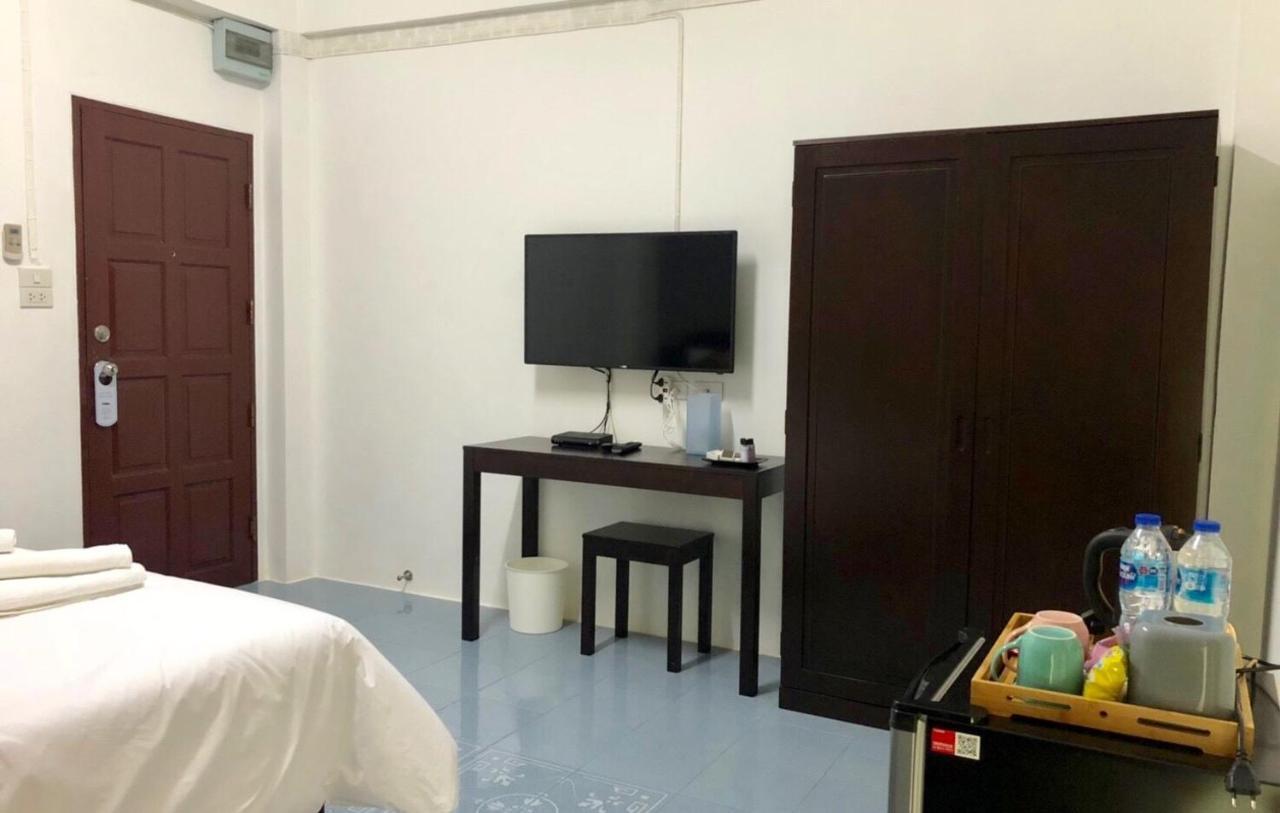 Oblique Apartment - ออฟบลิค อพาร์ทเมนท์ Nonthaburi Eksteriør billede
